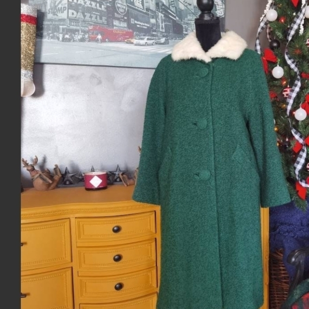 Vintage Union Made  Wool & Mink Collar 50s Swing Coat Green Long Mid Century